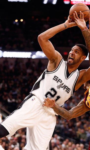 Spurs snap Cavs' streak, win 10th straight to stay unbeaten at home